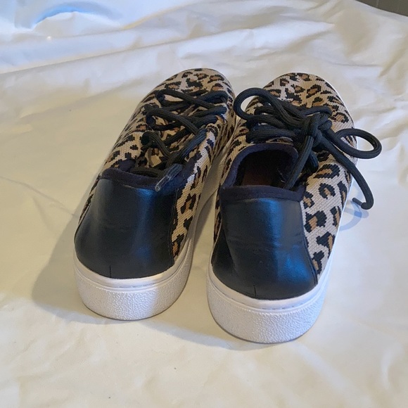 BP. Brand leopard print sneakers Size 10 - Picture 5 of 7